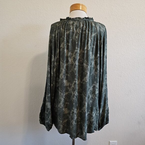 Torrid Doctor Who Peasant Graphic Print Button Tie Front Crinkle Gauze Blouse 5X - Picture 6 of 12
